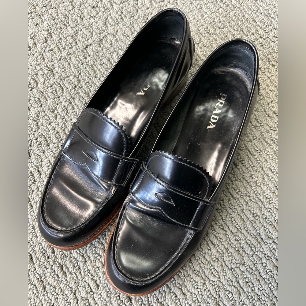Beautiful Women’s Prada Penny Loafers, Size 9/39 1/2.